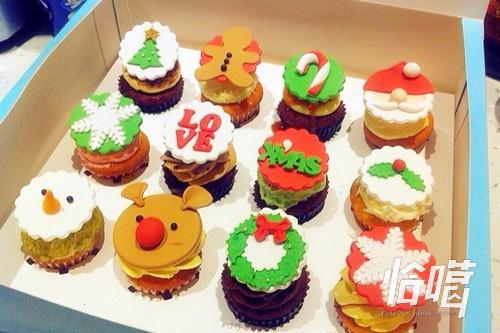 汪小菲晒女儿萌照为其拍嗝 手法遭网友热议“太阳成tyc7111cc官网”(图3) tyc7111cc太阳成集团