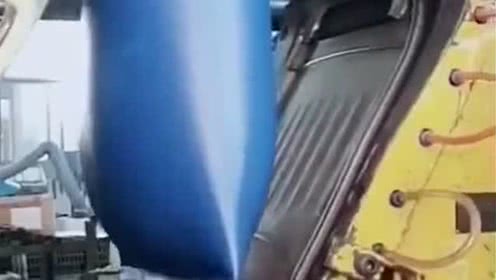 tyc7111cc太阳成集团-MaggieQ自曝陈冠希探班 两人亲密合照显暧昧(图2) 太阳成tyc7111cc