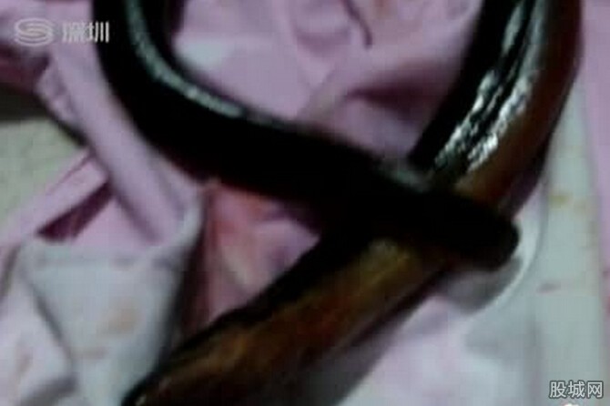 ‘太阳成tyc7111cc’周杰伦自导自演《天台》 戴头巾“俗”造型曝光(图3) 太阳成tyc7111cc官网