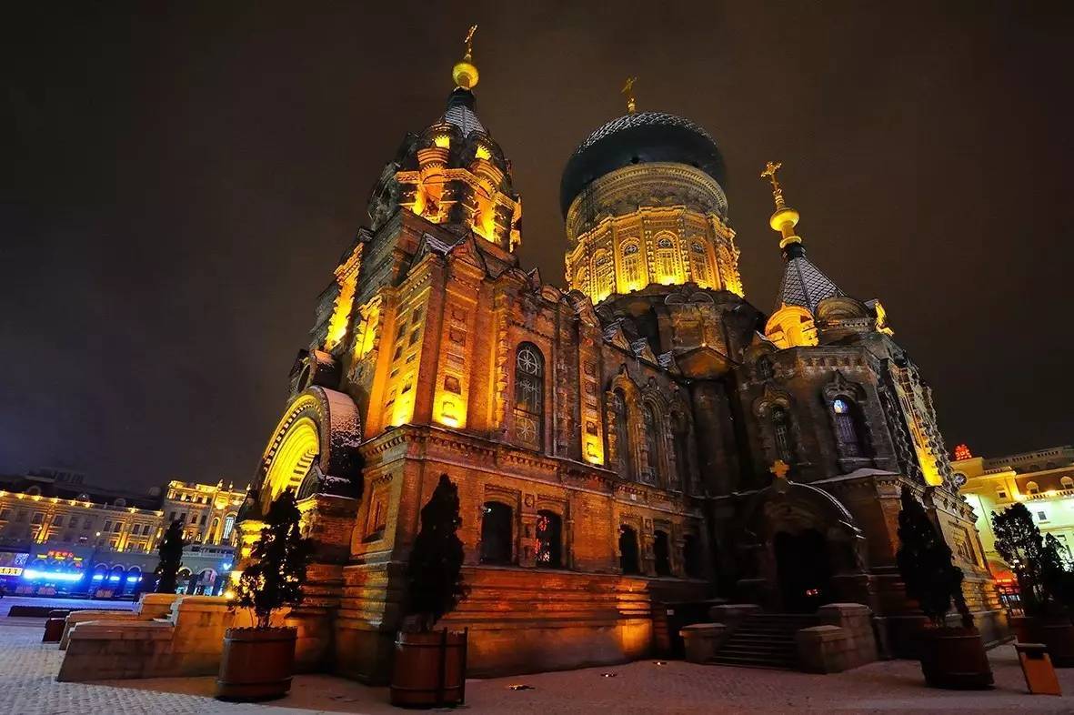 ‘tyc7111cc太阳成集团’花山瑶族乡开展低保新增申请户资格核查工作(图4) tyc7111cc太阳成集团