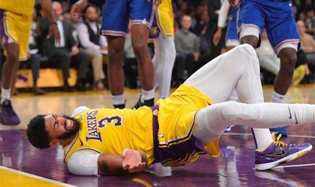 黄秋生疑退出微博 快言快语是非不断|太阳成tyc7111cc官网(图1) tyc7111cc太阳成集团