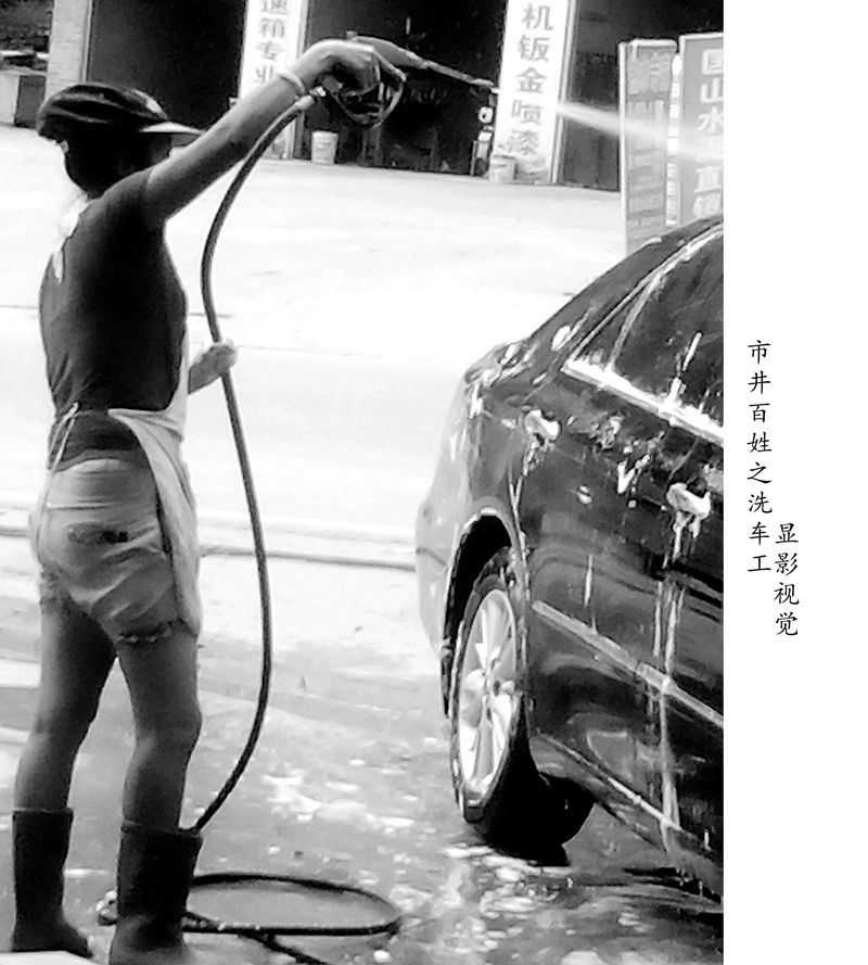 ‘tyc7111cc太阳成集团’朱亚文《中国机长》今日上映 化身民航工作人员见证奇迹(图1) 太阳成tyc7111cc官网