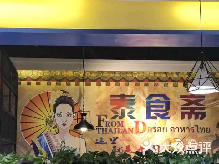 tyc7111cc太阳成集团|硬核!《007:无暇赴死》海报弹孔满布危机四伏(图2) tyc7111cc太阳成集团