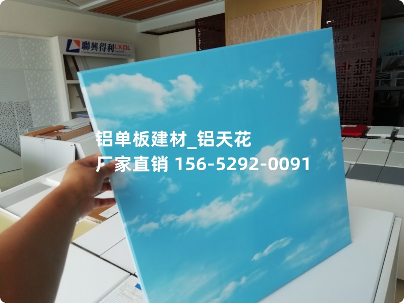 太阳成tyc7111cc官网_猩猩凯撒和安迪瑟金斯,谁更有资格拿走小金人?(图1) 太阳成tyc7111cc