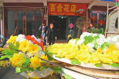 太阳成tyc7111cc:《倾世锦鳞谷雨来》横店开机 “最美孟婆”何花牵手“初恋学长”王润泽(图4) 太阳成tyc7111cc官网