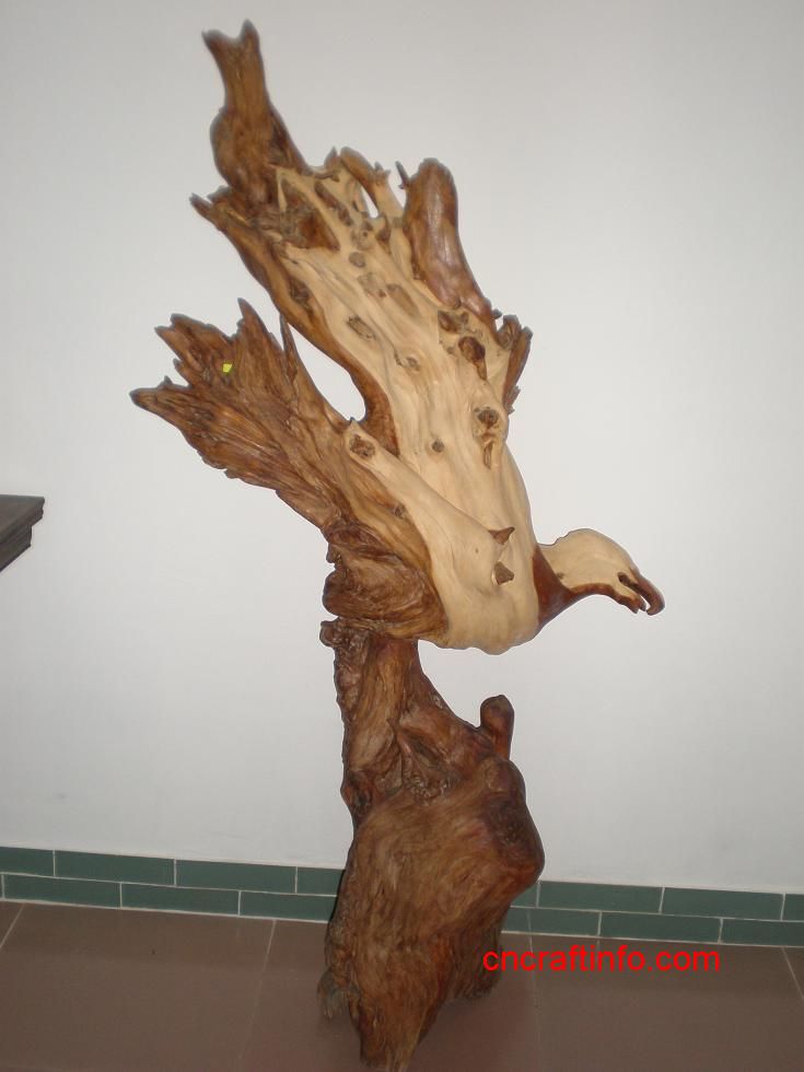 钟山县“雨露计划”确保受益贫困学子不落一人|太阳成tyc7111cc(图2) 太阳成tyc7111cc官网