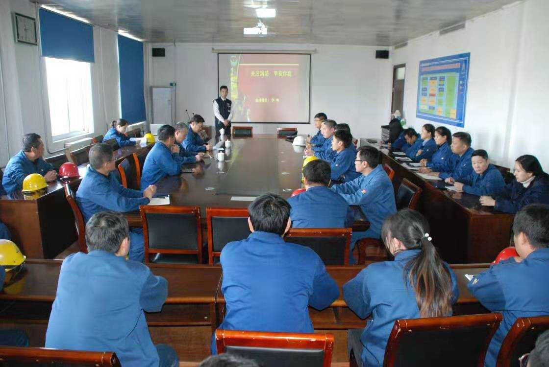 tyc7111cc太阳成集团_周一全国大盘下滑至5000余万 《反贪风暴3》刷新系列票房新纪录(图2) 太阳成tyc7111cc官网