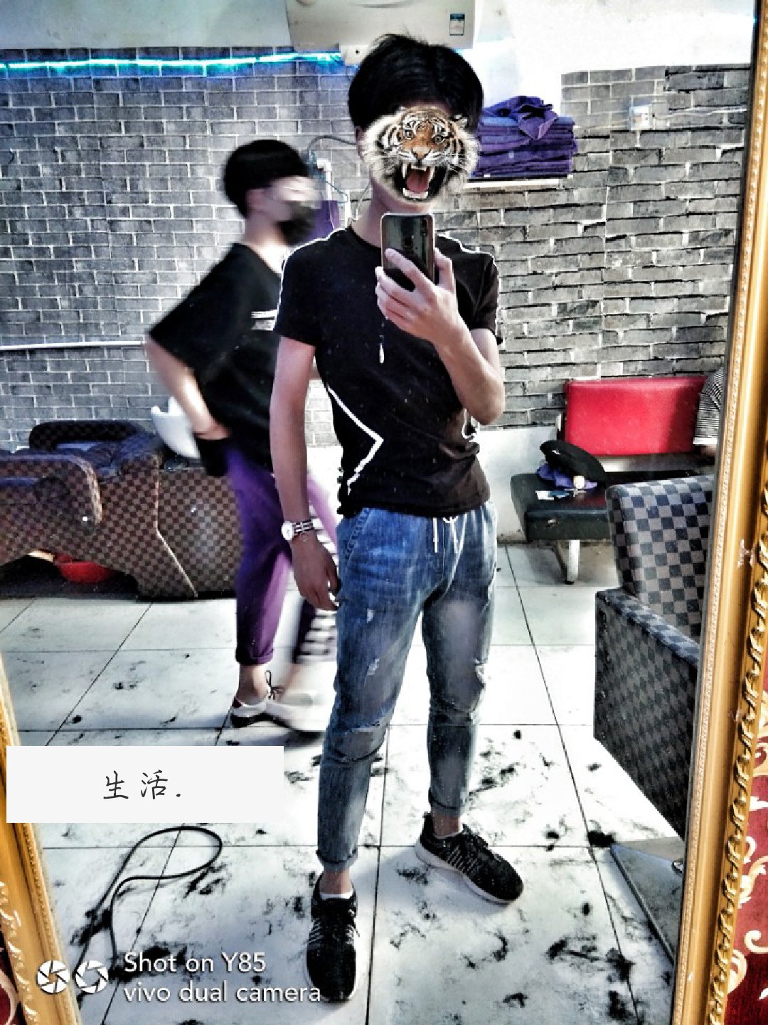 tyc7111cc太阳成集团:钟山:集中发放执行款 司法为民暖人心(图2) 太阳成tyc7111cc