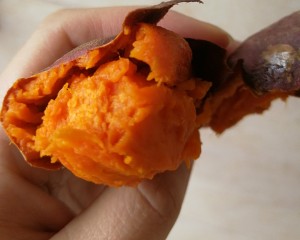 电影《使徒行者2》曝正片片段:古辉吴铁三角上演“圆桌对决”-太阳成tyc7111cc官网(图2) 太阳成tyc7111cc