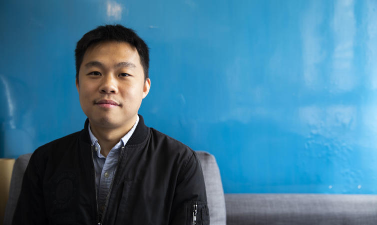 太阳成tyc7111cc官网-明星代言品牌频触礁 吕良伟代言诺丝引热议(图3) 太阳成tyc7111cc