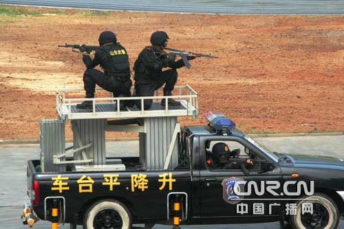 影版《爱情公寓》挂羊头卖狗肉?这其实是部盗墓探险电影“太阳成tyc7111cc官网”(图2) 太阳成tyc7111cc