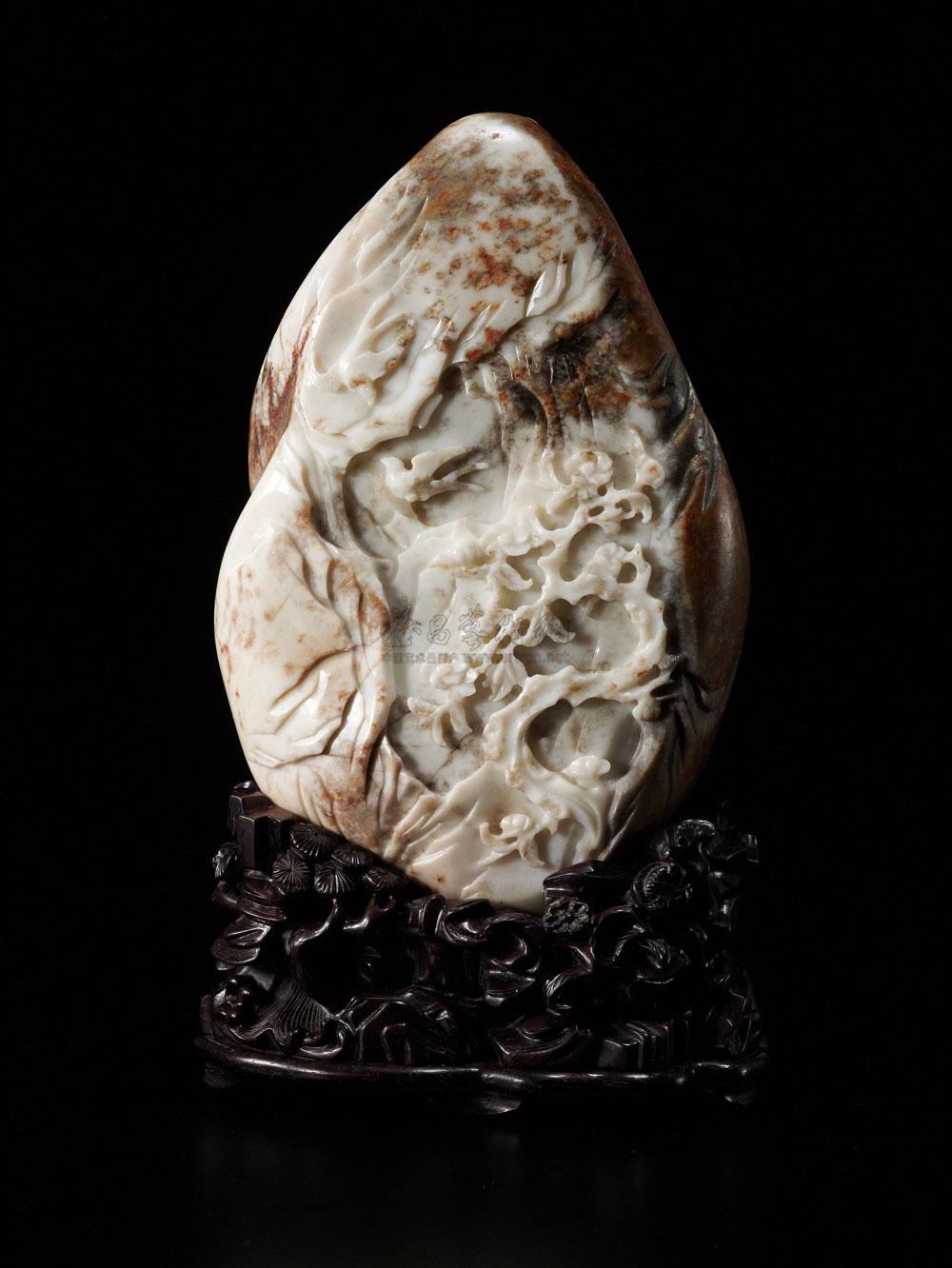 【太阳成tyc7111cc】刘嘉玲斗篷装霸气似露底走光 坦言想演包养谢霆锋戏(图2) 太阳成tyc7111cc官网